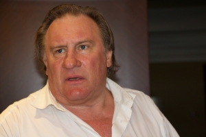 „Szeretek vicces karaktereket játszani” - Gérard Depardieu Napóleon szerepébe bújik a Háry-ban