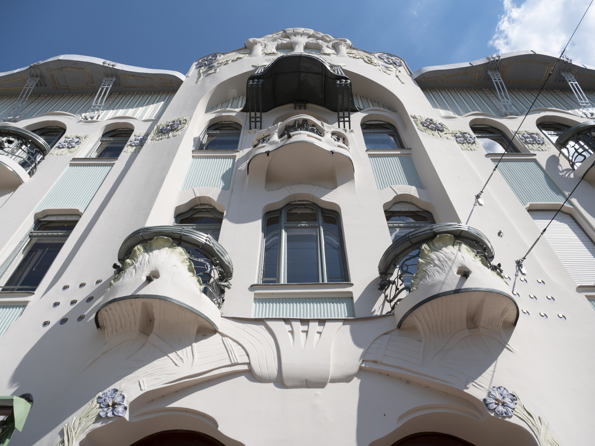 &Uacute;jra T&aacute;blak&eacute;pfest&eacute;szeti Bienn&aacute;l&eacute;ra nevezhetnek az alkot&oacute;k